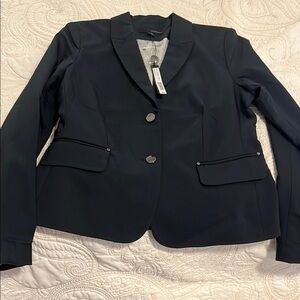 Harve Benard Navy Blue Tailored Blazer with Notched Lapels